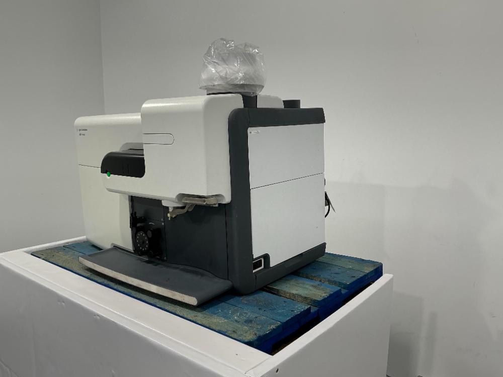 Agilent 4200 MP-AES Microwave Plasma Atomic Emission Spectrometer with External Gas Control