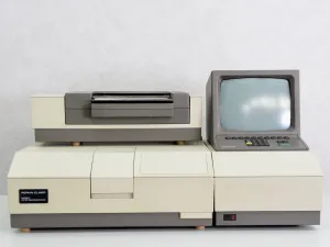 Perkin Elmer Lambda 5 Spectrophotometer, 2 of 3
