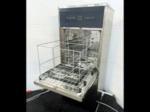 Miele PLW 6011 Laboratory Glass Washer with 40 Customizable Programs and HEPA 14 Drying, 7 of 16