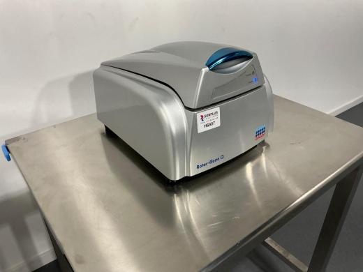 Qiagen Rotor-Gene Q MDX Real-Time PCR Cycler with Rotary Analysis Technology-cover