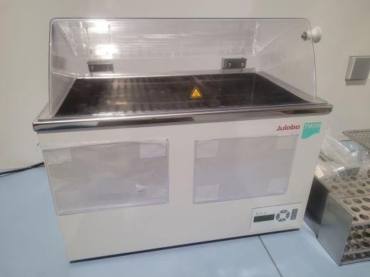 Julabo TW20 Laboratory Water Bath-cover