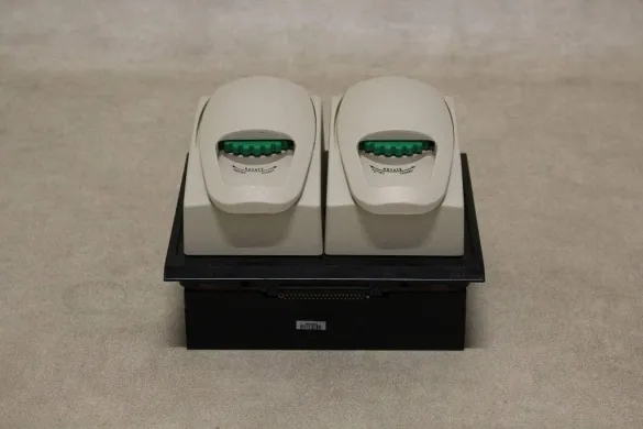 Bio-Rad DNA Engine Dual-Block Alpha 30/30-well Thermal Cycler Block