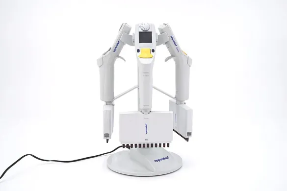 Eppendorf Xplorer Electronic 12-Channel Pipette Set of 3, 0.5–10, 5–100, 15–300 µL