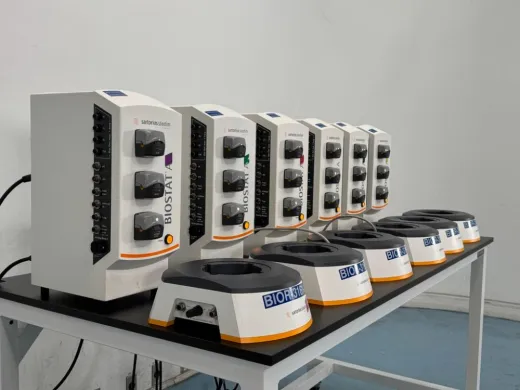 Sartorius BIOSTAT A Modular Bioreactor System with Six Control Units for Scalable Cell Culture