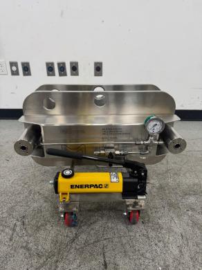 Millipore Millistak+ Pilot-Scale Filtration Module with Hydraulic Pressure Control-cover