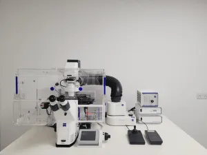 Zeiss PALM Microbeam System with Observer.Z1 Microscope and XL-PALM Incubator, 101 of 102