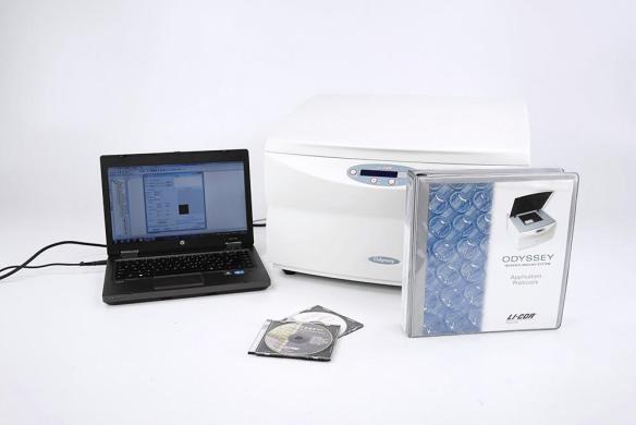 LI-COR Odyssey 9120 Near-Infrared Imaging System with Computer and Software-cover