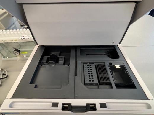 Agilent TapeStation 4200 Automated Electrophoresis System for Nucleic Acid QC-cover