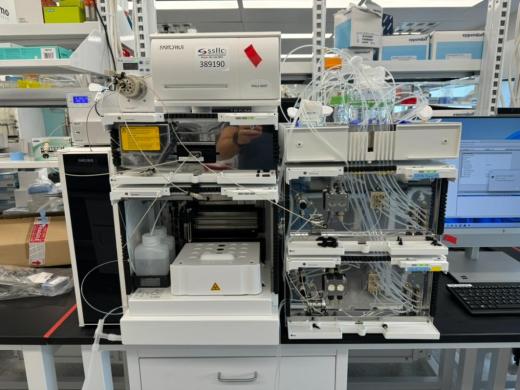 Sartorius/Knauer MALS 3609 HPLC System with Multi-Angle Light Scattering Detector-cover