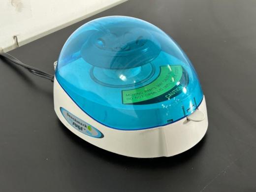 Benchmark myFuge Mini Centrifuge with Transparent Lid for Microcentrifuge Tubes-cover