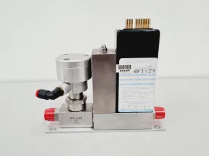 Unit Instruments UFC-1100A Mass Flow Controller for Precise Gas Flow Regulation, 3 of 11