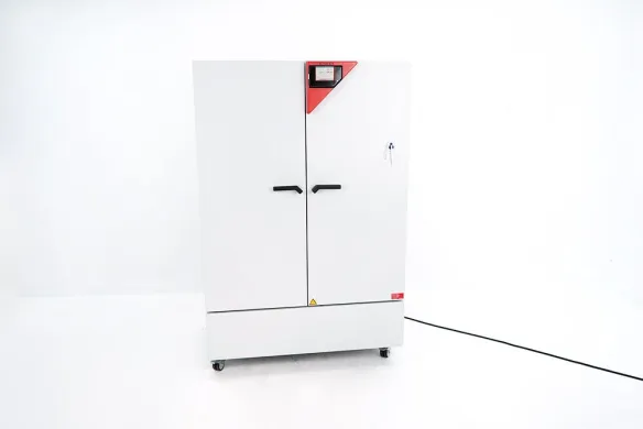 Binder KBF 720 E5.2 Constant Climate Chamber, 720 L, 0–70 °C