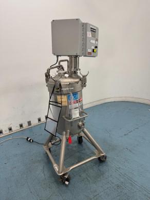 DCI Inc 70L Portable Stainless Steel Mixing Tank with Control Panel-cover