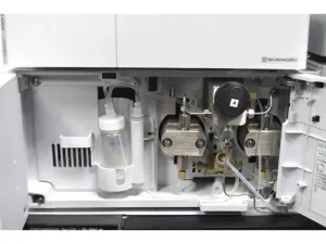 Shimadzu Nexera Hybrid UHPLC System with Dual LC-20ADXR Pumps, SIL-30ACMP Autosampler and SPD-40 UV-Vis Detector, 17 of 36