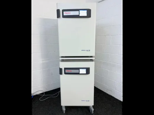 Thermo Scientific HERAcell VIOS 160i CO2 Incubator Stack with Stainless Steel Chamber