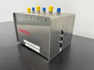 Thermo Scientific F110 Bioprocess Controller with Six Flow Input Channels, 2 of 4
