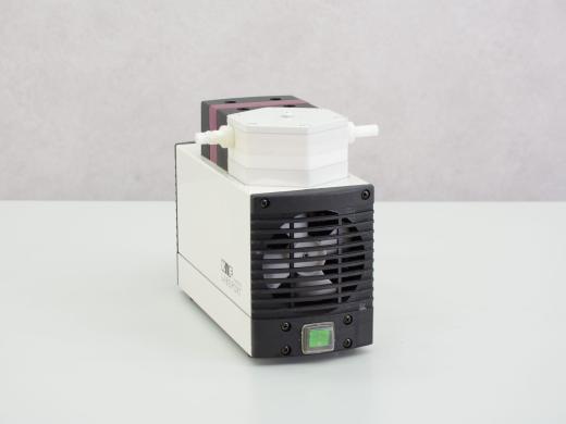 KNF N820 FT.18 Laboratory Diaphragm Vacuum Pump 230V 0.9A 81 mbar Final Vacuum-cover