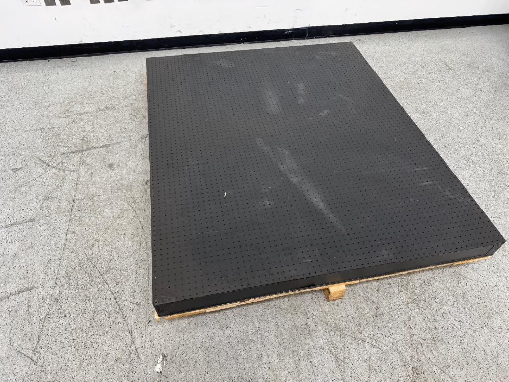 Newport SG Breadboard 4' Antivibration Table with S-200 Series Isolator Legs