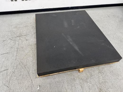Newport SG Breadboard 4' Antivibration Table w/ S-200 Series Isolator Legs-cover
