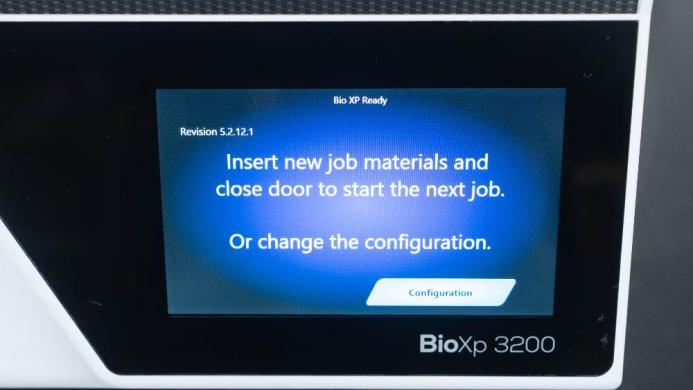 Synthetic Genomics BioXP 3200 Automated DNA Printer System-cover