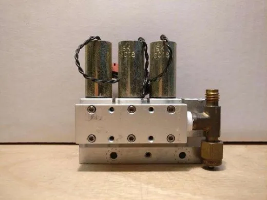 Applied Biosystems Valve Block Solenoid Spare Part for Laboratory Device Exchange