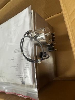 Teledyne SSI LD-Class Precision Liquid Delivery Pump with Heidolph Titramax 1000 Shaker and Heating Module Incubator-cover