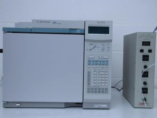 Agilent 6890N Net Gas Chromatograph with Dual-Channel and ALS Control-cover