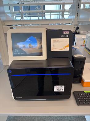 Illumina MiniSeq Gene Sequencer-cover