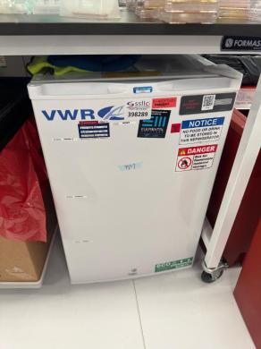 VWR HCUCFS-0420 Undercounter Ultra-Low Temperature Laboratory Freezer-cover