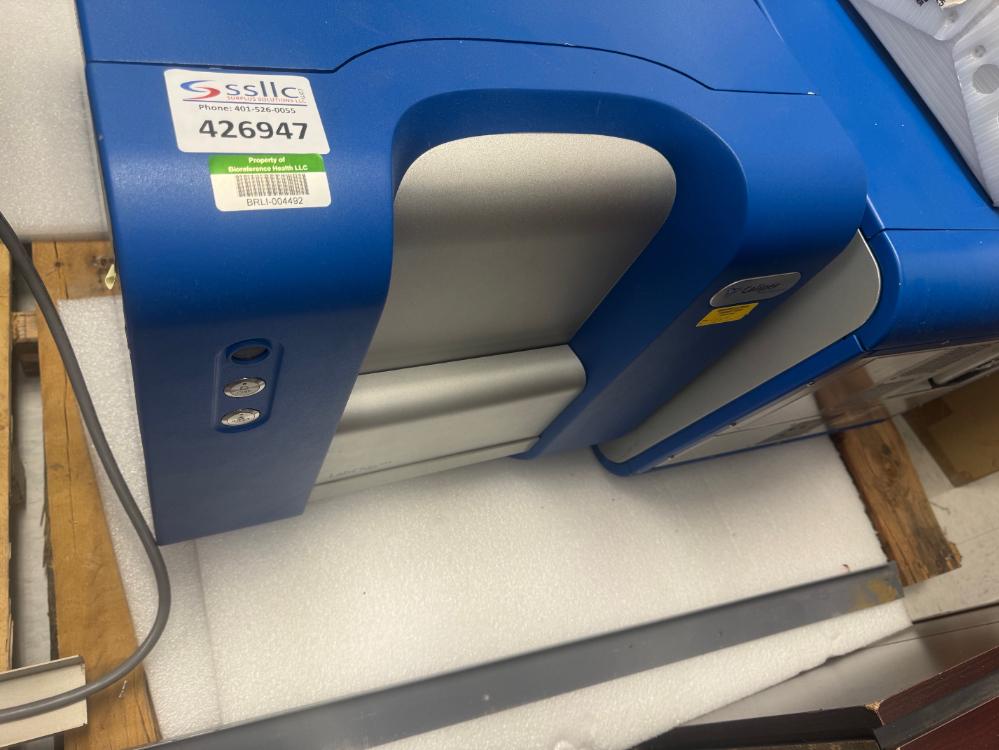 Caliper LabChip GX Microplate Reader with Microfluidic Electrophoresis Technology
