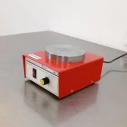 Bunsen MC-8 Digital Magnetic Stirrer for Precise Laboratory Mixing, 4 of 5