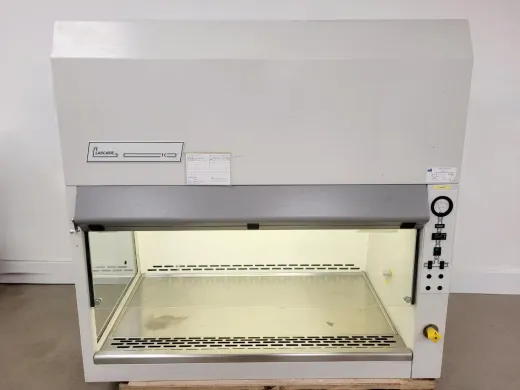 LabCaire TC 1200 Class II Safety Cabinet