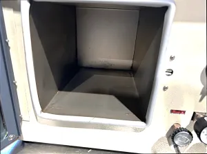 Hoke 0.45 Cu-Ft Analog Vacuum Oven with 140°C Max Temperature, 2 of 7