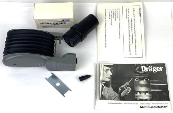 Draeger Model 31 V-100 Multi-Gas Detector Bellows Pump with Case and Short-Term Tubes-cover