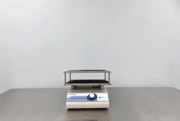 VWR Rocking Platform 200 Adjustable Lab Rocker for Cell Culture and Gel Applications
