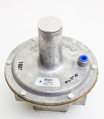 Maxitrol RV61 Straight-Thru-Flow Gas Pressure Regulator, -40 to 200°F Rated