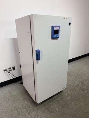 Thermo Scientific Heratherm Refrigerated Incubator-cover
