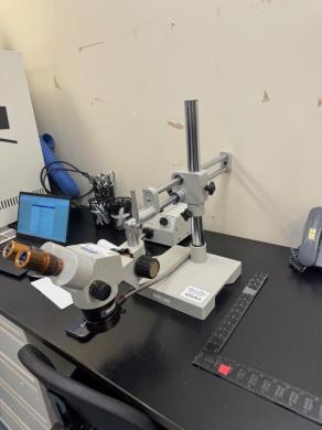 Luxo Stereo Microscope with Adjustable Fiber Optic Illuminator-cover