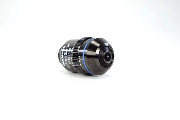 Olympus UPlanSApo 40X/0.95 UIS2 Apochromatic Microscope Objective