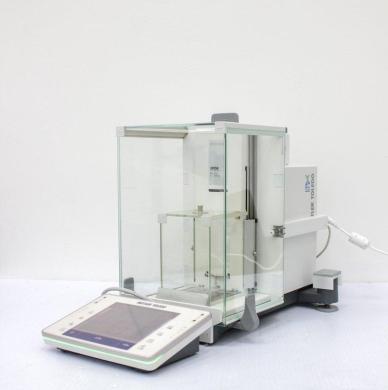 Mettler-Toledo XPE56 Excellence Plus Micro Analytical Balance 52g 0.001mg Readability-cover