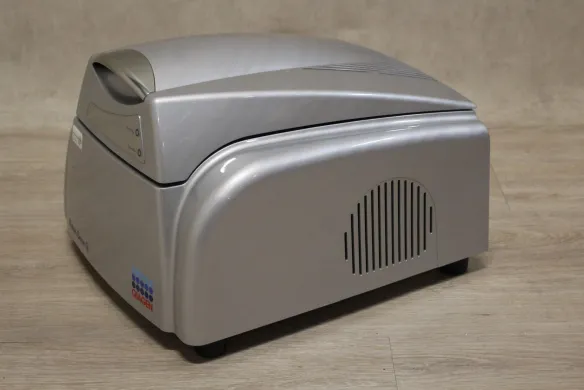 QIAGEN Rotor-Gene Q Real-Time PCR Cycler System