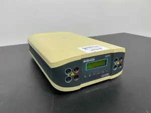 Labnet Enduro E0303 Electrophoresis Digital Power Supply for Microplate Reader, 2 of 3