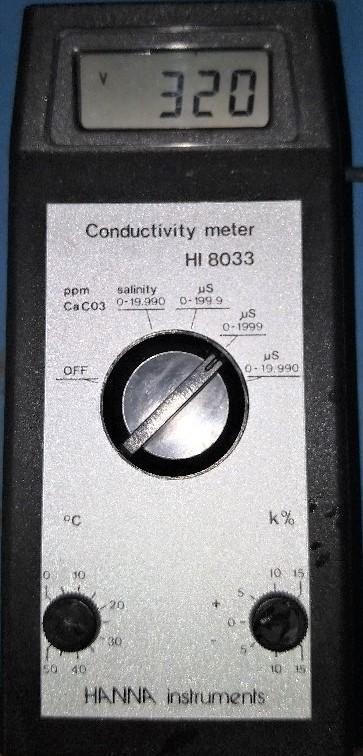 Hanna HI 8033 Portable Conductivity Meter with Temperature Compensation
