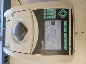 Labnet MultiGene OptiMax Programmable Gradient PCR Thermal Cycler with 6-Segment Block, 8 of 12