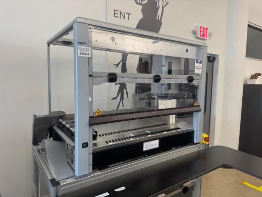 Hamilton Microlab STARlet Robotic Liquid Handling System for High-Throughput Pipetting-cover