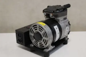 BioTek Standard Vacuum Pump for Microplate Washers, 3 of 4