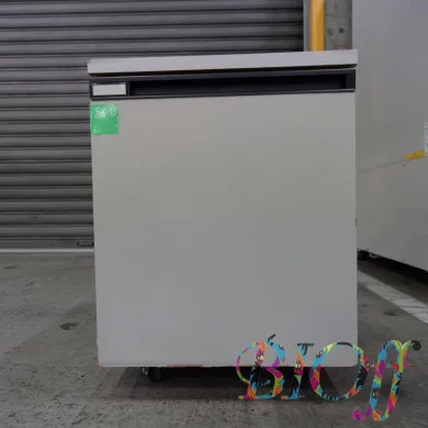 5878 Laboratory Side Wagon with Single Sliding Door and Shelf, Casters, Services
