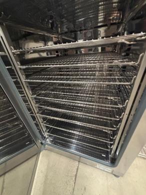 Thermo Fisher Scientific Isotemp 180L Digital Controlled Laboratory Oven-cover