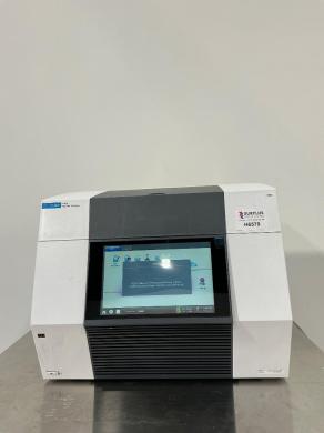 Agilent AriaDX Real-Time PCR Thermocycler with 96-Well Block and Touchscreen Interface-cover