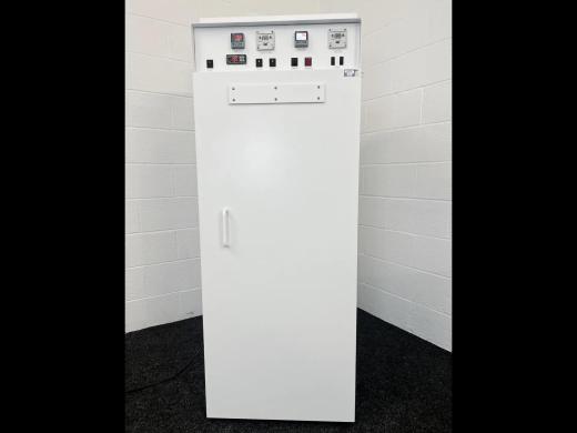 Leec SL3/RH Environmental Chamber for High-Humidity Controlled Incubation-cover